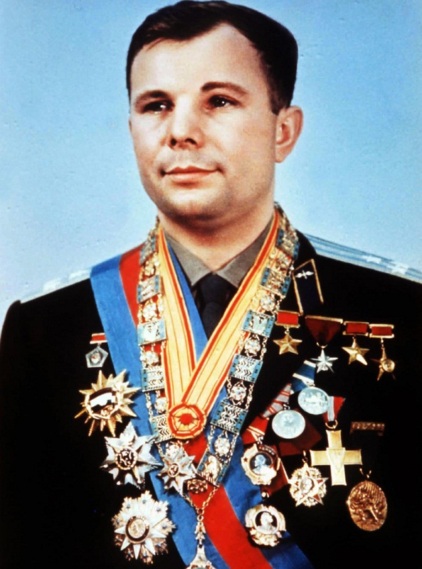 Герой Советского Союза Юрий Гагарин